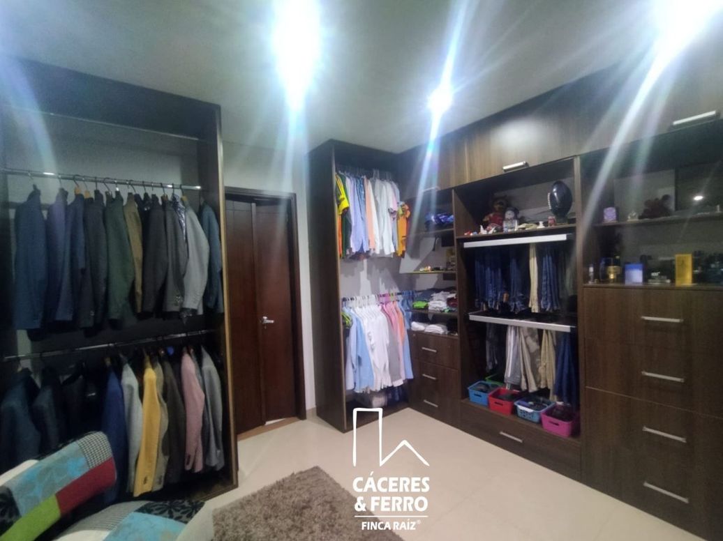 Casa de 5 alcobas en venta en Quirinal, Bogotá, 690 m² · foto 11 de 20