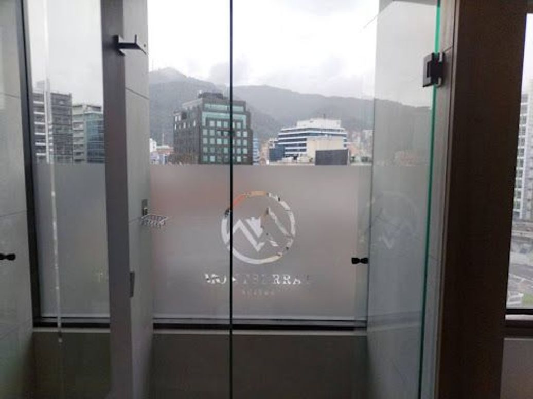 Apartaestudio en venta en Chicó Navarra, Bogotá, 25 m² · foto 15 de 20