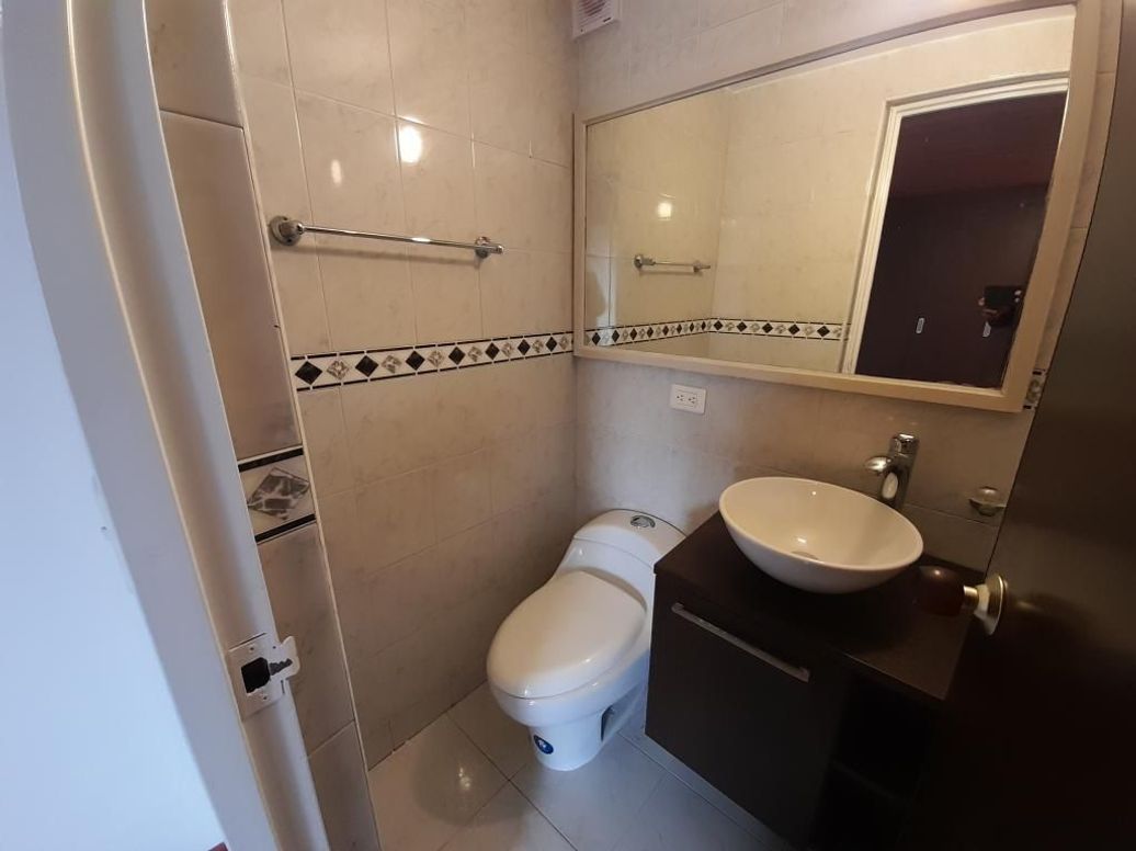 Apartamento de 3 alcobas en venta en Mirandela, Bogotá, 80 m² · foto 14 de 20