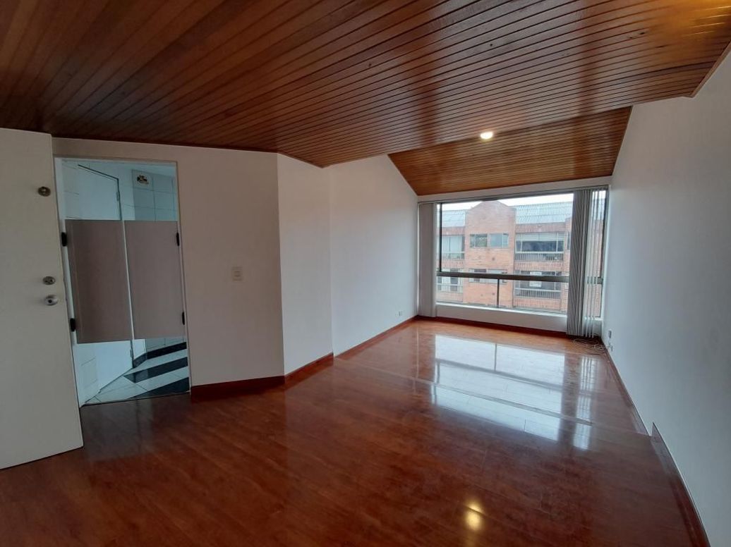 Apartamento de 3 alcobas en venta en Mirandela, Bogotá, 80 m² · foto 9 de 20