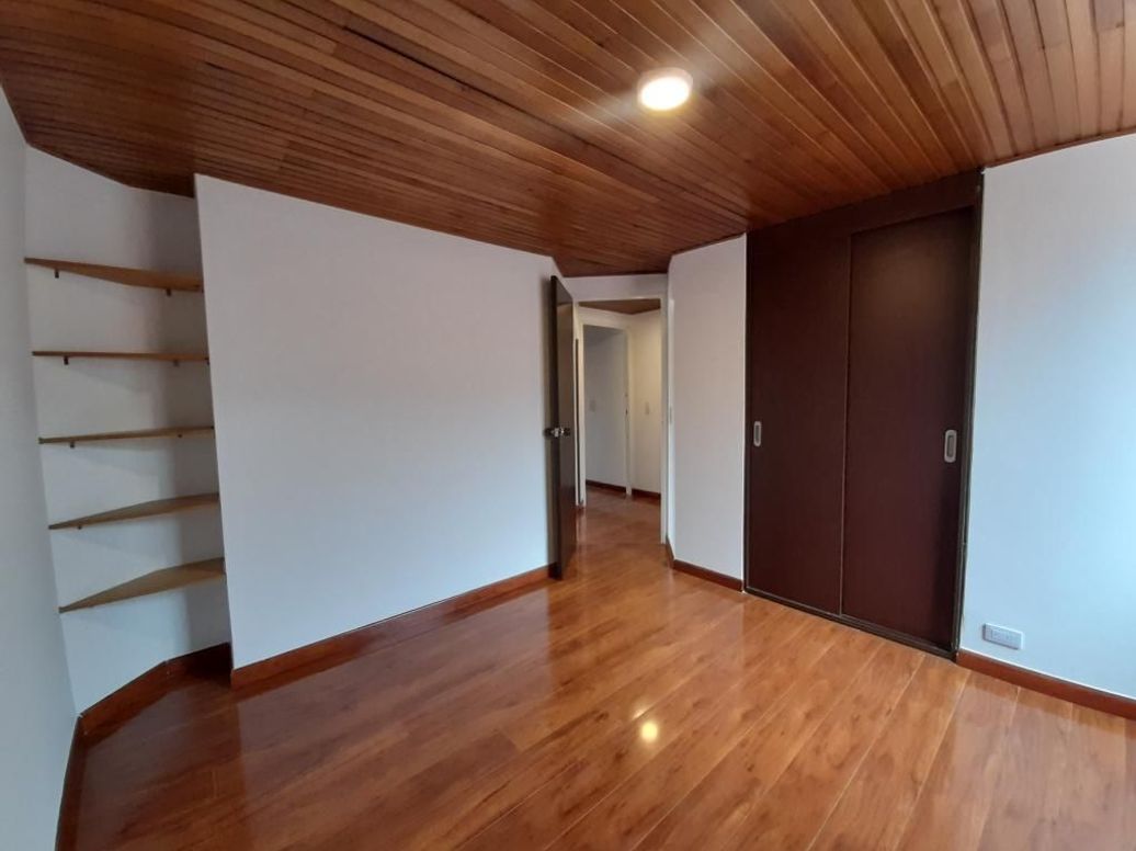 Apartamento de 3 alcobas en venta en Mirandela, Bogotá, 80 m² · foto 19 de 20