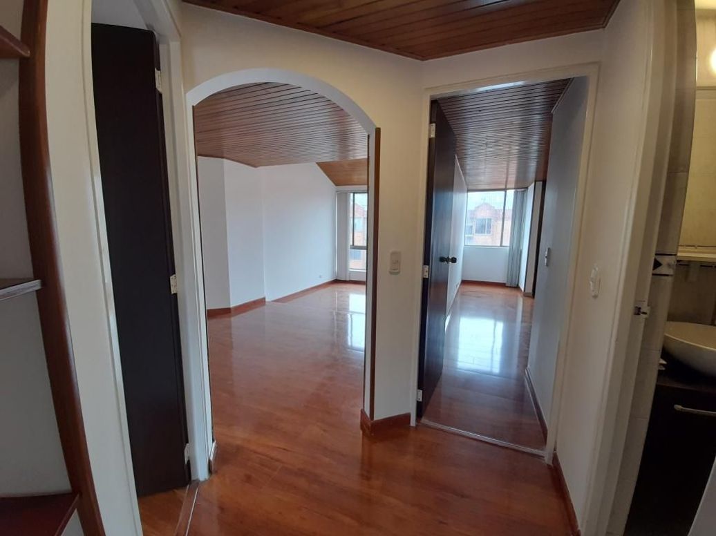 Apartamento de 3 alcobas en venta en Mirandela, Bogotá, 80 m² · foto 20 de 20