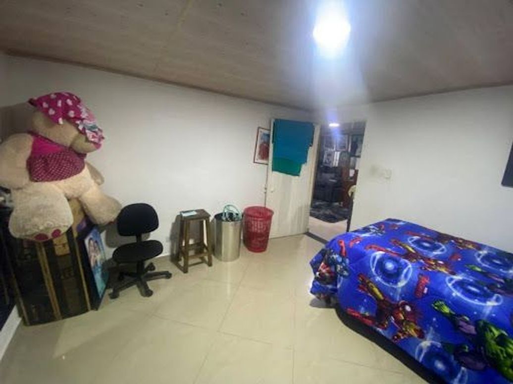 Casa de 7 alcobas en venta en Patio Bonito 1, Bogotá, 210 m² · foto 10 de 20