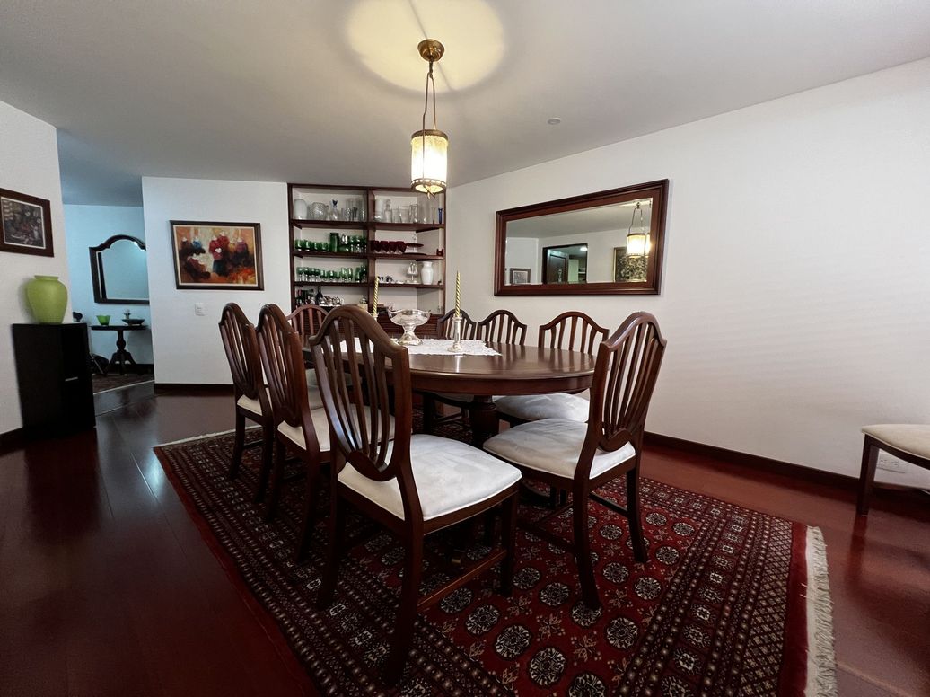 Apartamento en venta en Los Rosales, Bogotá · foto 5 de 11