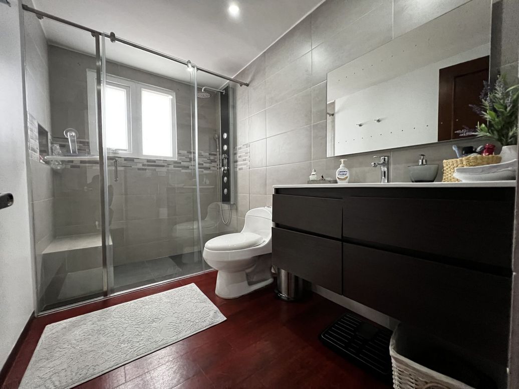 Apartamento en venta en Los Rosales, Bogotá · foto 9 de 11