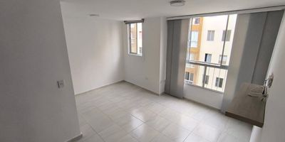 SE ARRIENDA EXCELENTE APARTAMENTO  EN EL CONJUNTO ARRIEROS PIEDECUESTA CONSTA DE DOS ALCOBAS DOS BAÑOS SALA COMEDOR GRANDE CONINA INTEGRAL ZONA DE ROPAS BALCON GRANDE Y CUENTA CON UNA BUENA ZONA SOCIAL VIGILANCIA LAS 24 HORAS DEL DIA Y UN GRANDIOSOS CLIMA PARA MAS INFORMACION COMUNICARSE AL 302859920.2 O AL 323800.0121 O AL 300132777.4