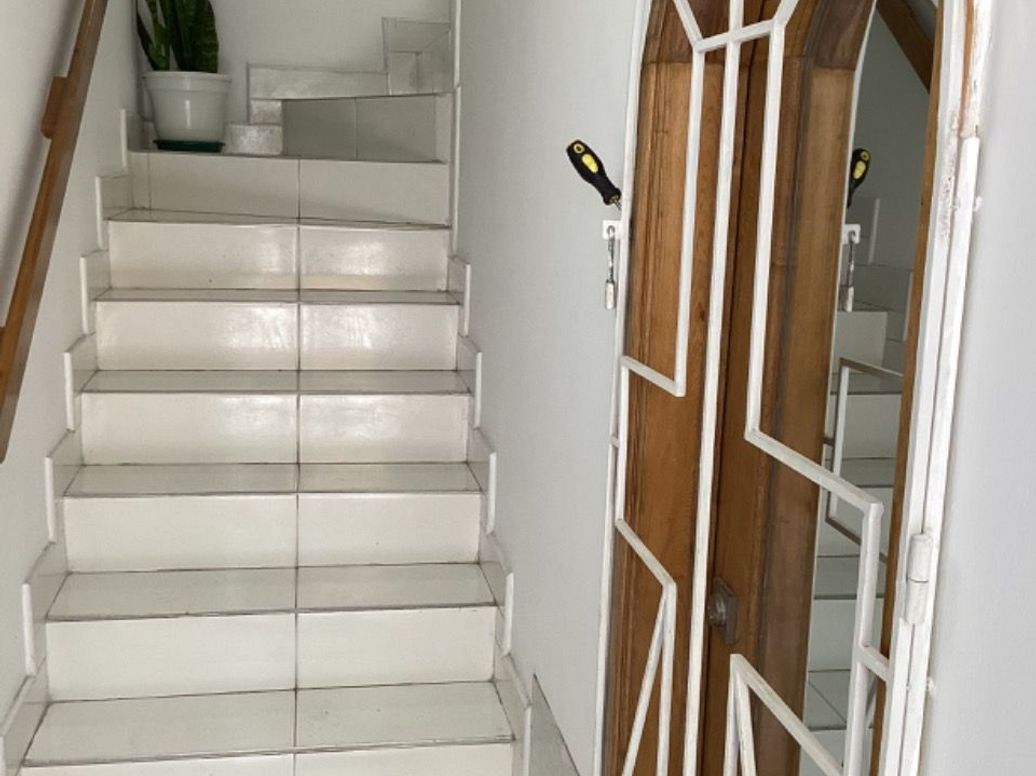 Casa de 5 alcobas en venta en Gilmar, Bogotá, 217 m² · foto 3 de 20