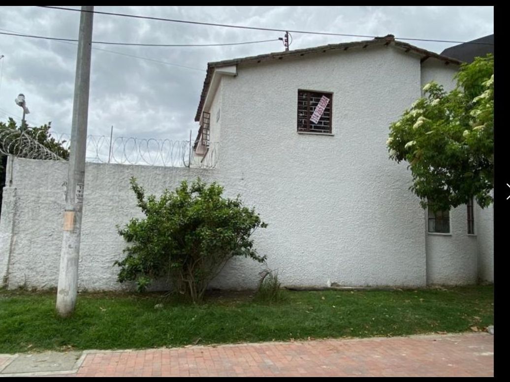 Casa de 5 alcobas en venta en Estrella Del Norte, Bogotá, 242 m² · foto 2 de 20