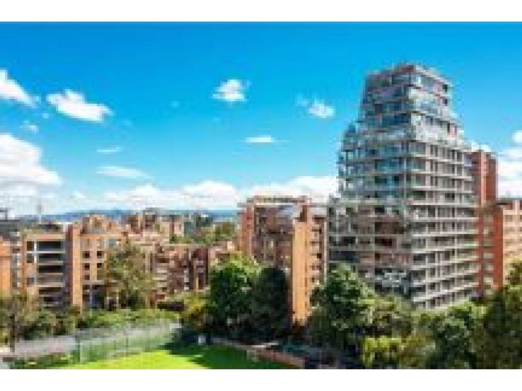 Apartamento de 2 alcobas en venta en La Cabrera, Bogotá, 206 m² · foto 3 de 6