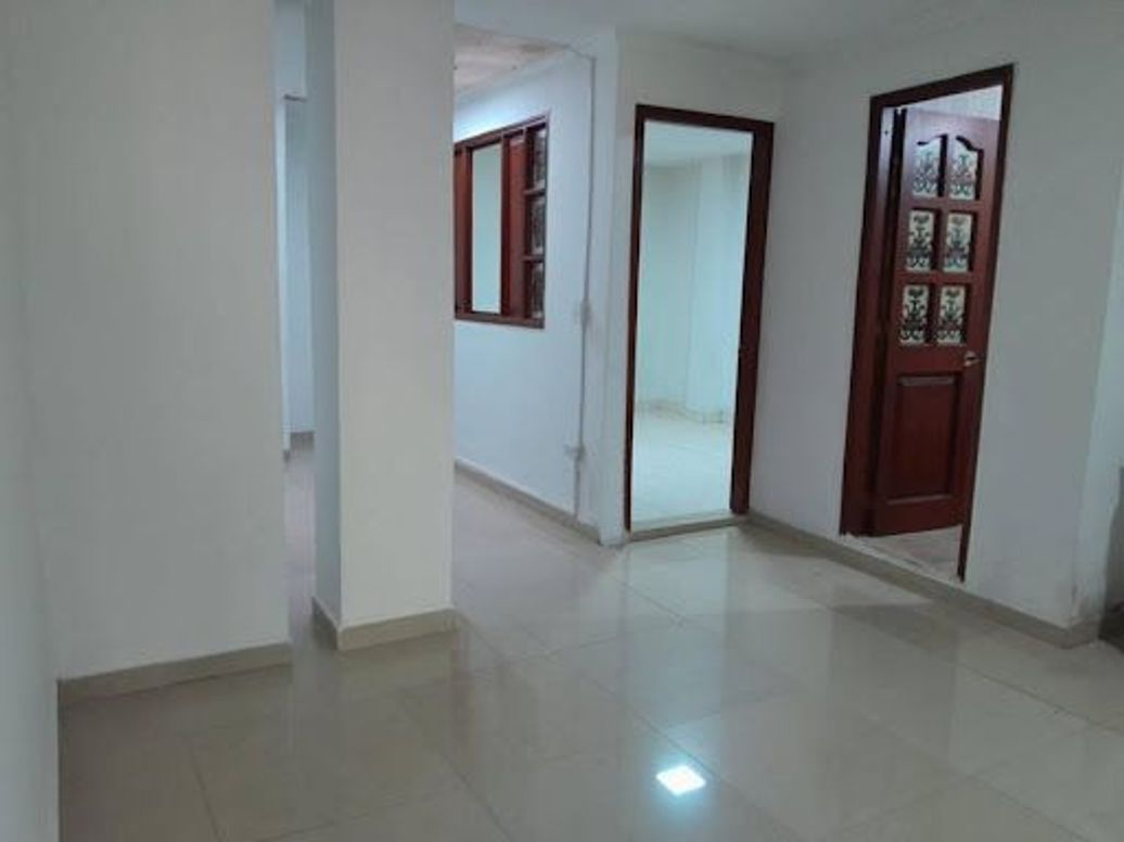 ARRIENDO de APARTAESTUDIO en SANTA MONICA, Medellín en Cristobal