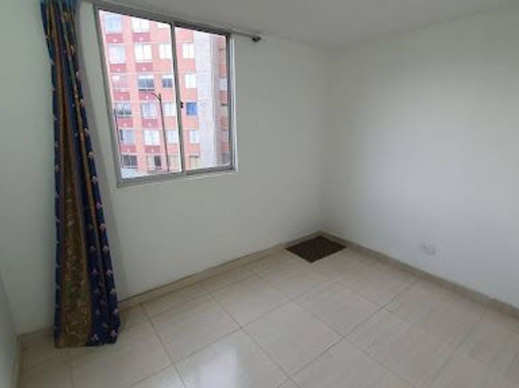 Apartamento de 2 alcobas en venta en Villa Alemania, Bogotá, 43 m² · foto 7 de 12