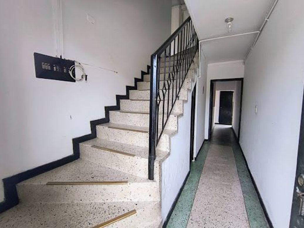 Casa de 5 alcobas en venta en Ciudad Jardín Sur, Bogotá, 403 m² · foto 9 de 20