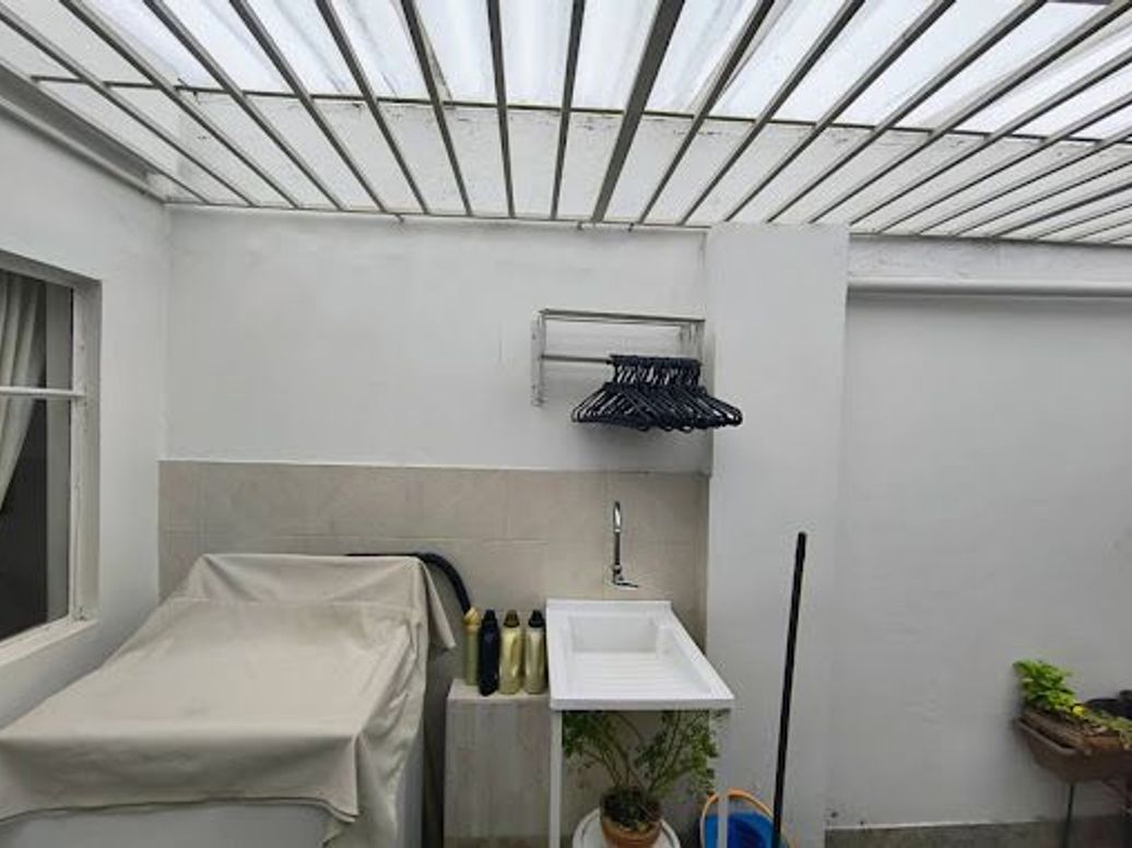 Casa de 5 alcobas en venta en Ciudad Jardín Sur, Bogotá, 403 m² · foto 17 de 20