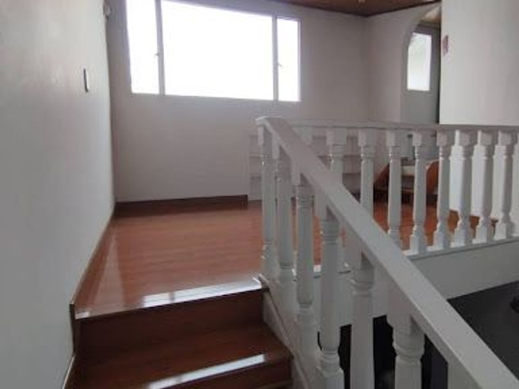 Casa de 3 alcobas en venta en Niza, Bogotá, 270 m² · foto 13 de 20