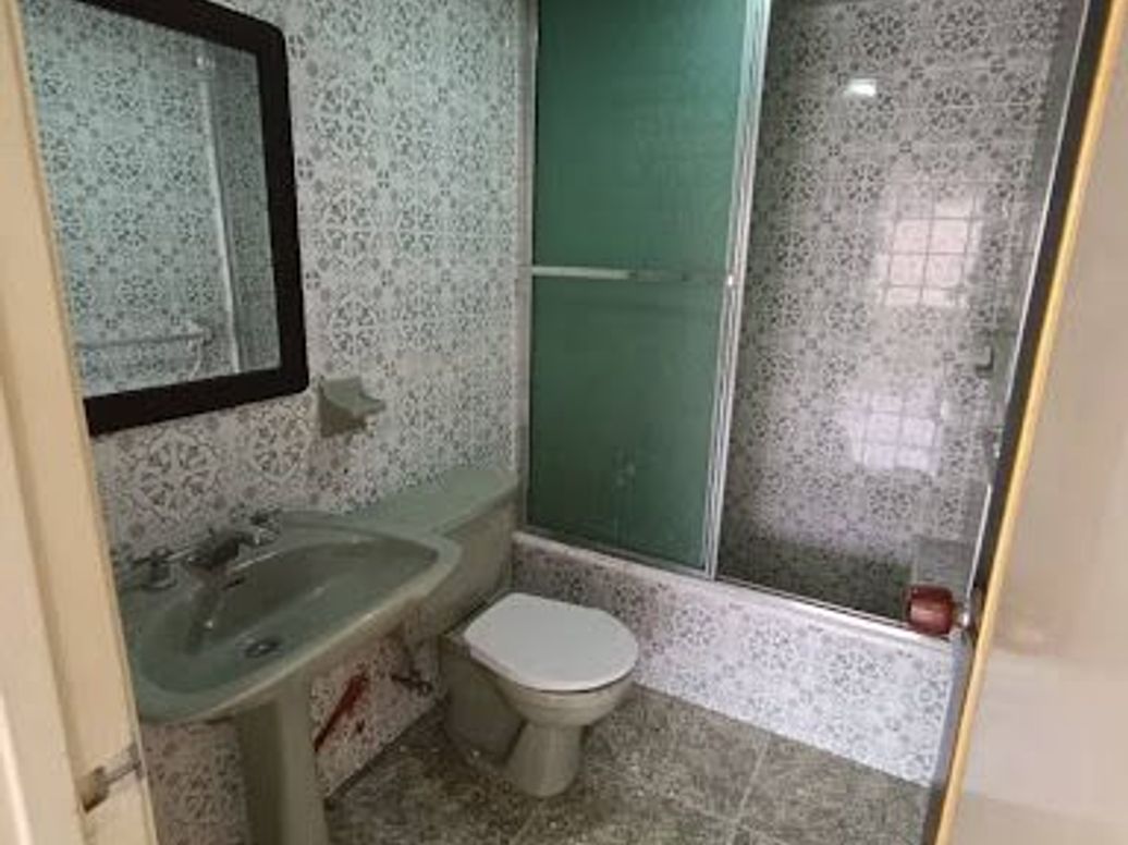 Casa de 10 alcobas en venta en Teusaquillo, Bogotá, 480 m² · foto 6 de 20