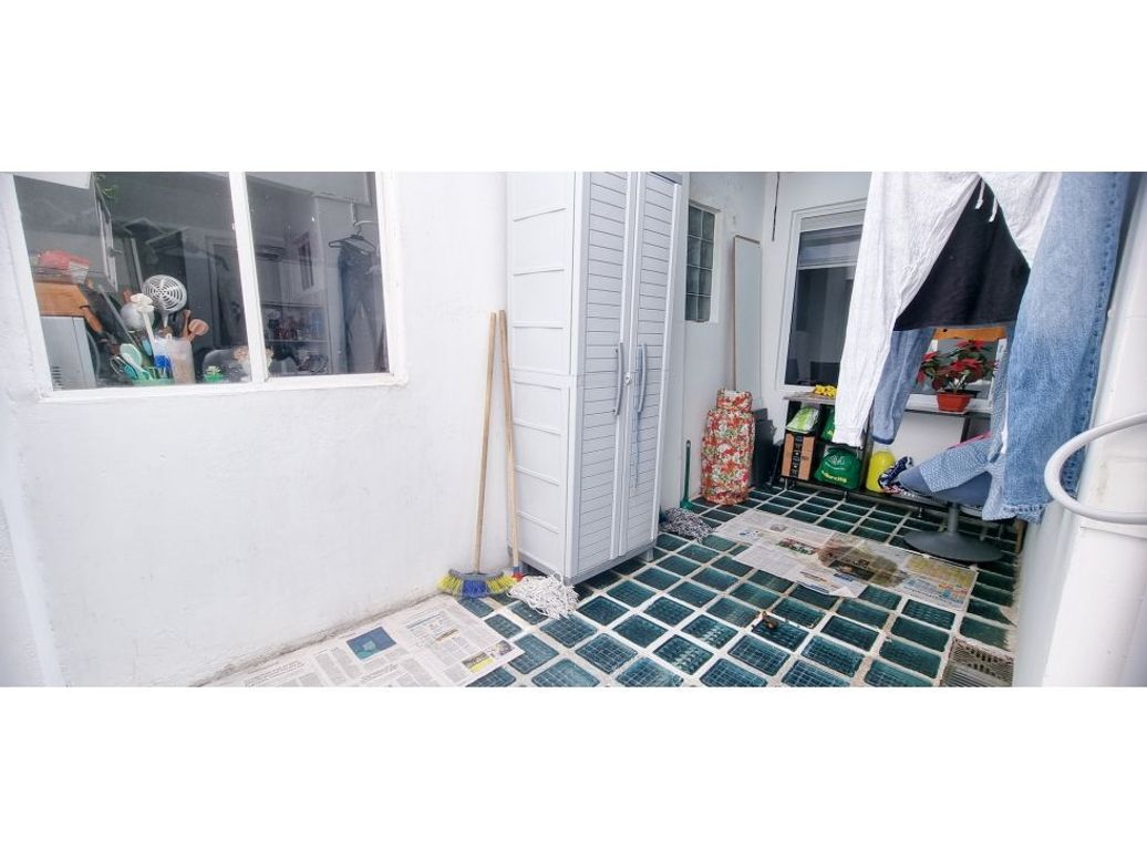 Casa de 6 alcobas en venta en San Fernando Occidental, Bogotá, 365 m² · foto 11 de 14