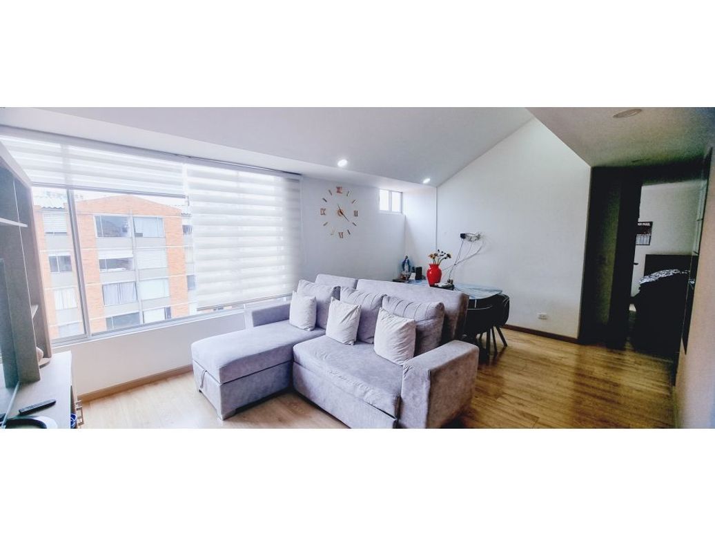 Apartamento de 4 alcobas en venta en Britalia, Bogotá, 92 m² · foto 4 de 19