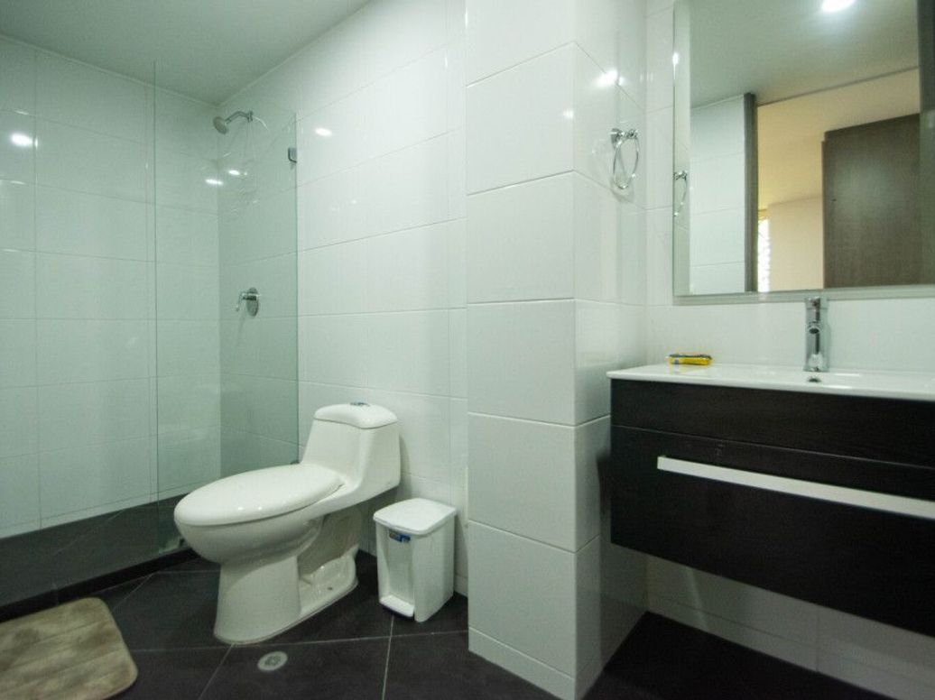 Apartamento de 2 alcobas en venta en Santa Barbara Central, Bogotá, 70 m² · foto 10 de 18