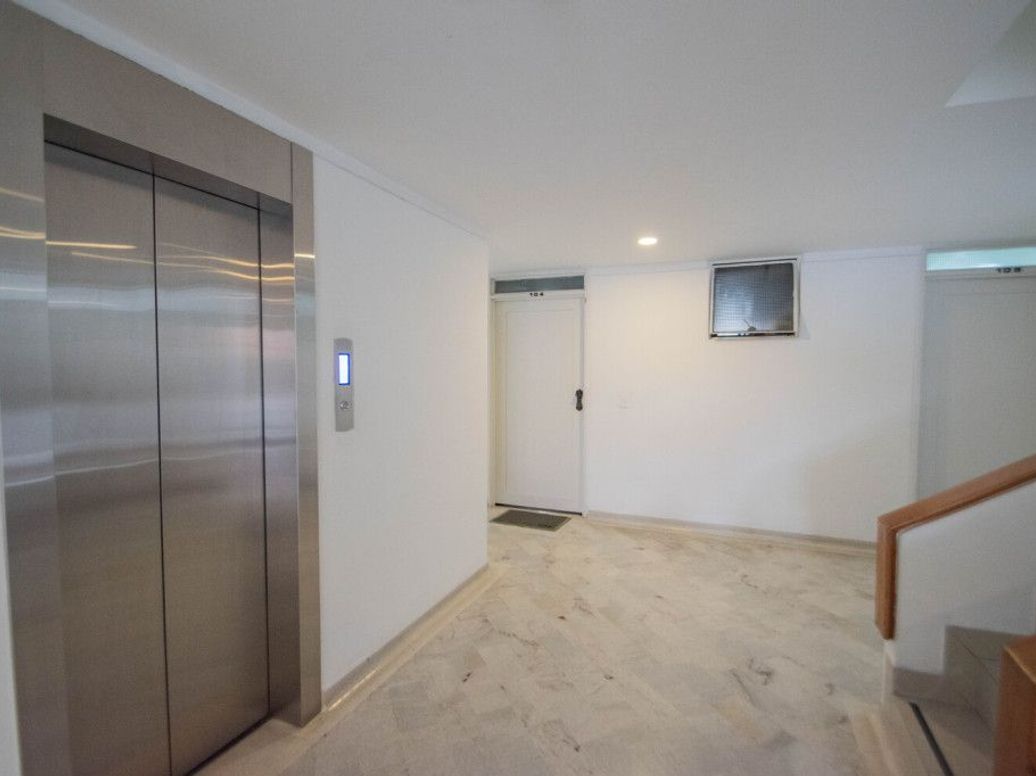 Apartamento de 2 alcobas en venta en Santa Barbara Central, Bogotá, 70 m² · foto 18 de 18