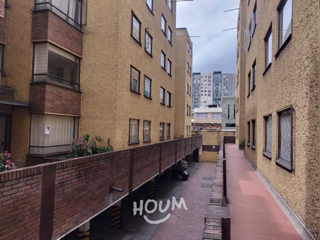 Apartamento de 3 alcobas en venta en Prado Veraniego Sur, Bogotá, 55 m² · foto 5 de 18