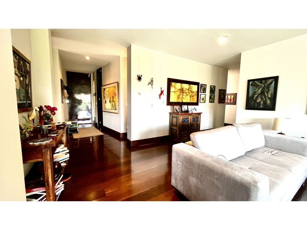 Apartamento de 3 alcobas en venta en La Calleja, Bogotá, 264 m² · foto 5 de 17