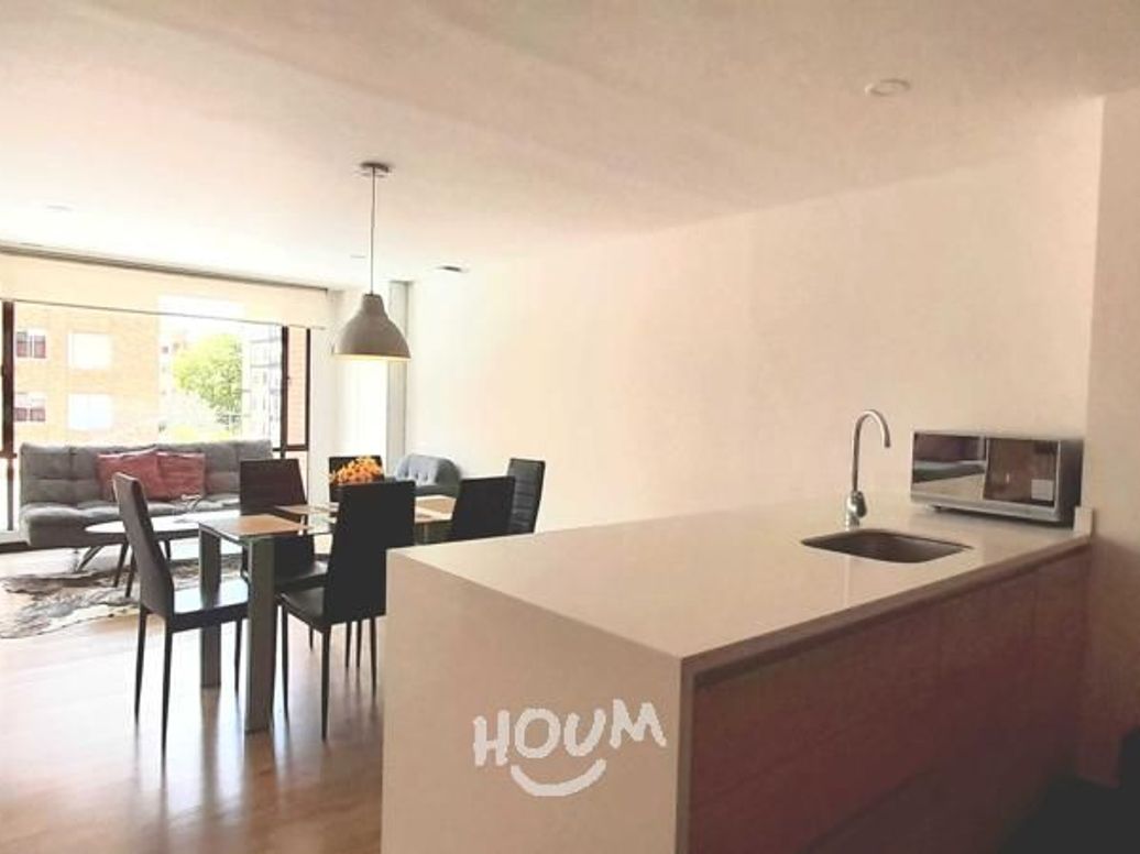 Apartamento de 1 alcoba en venta en Chico Norte Et. Ii, Bogotá, 55 m² · foto 2 de 20