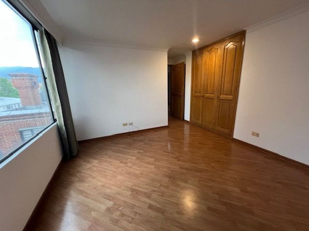 Apartamento de 3 alcobas en venta en Santa Bibiana, Bogotá, 223 m² · foto 20 de 20