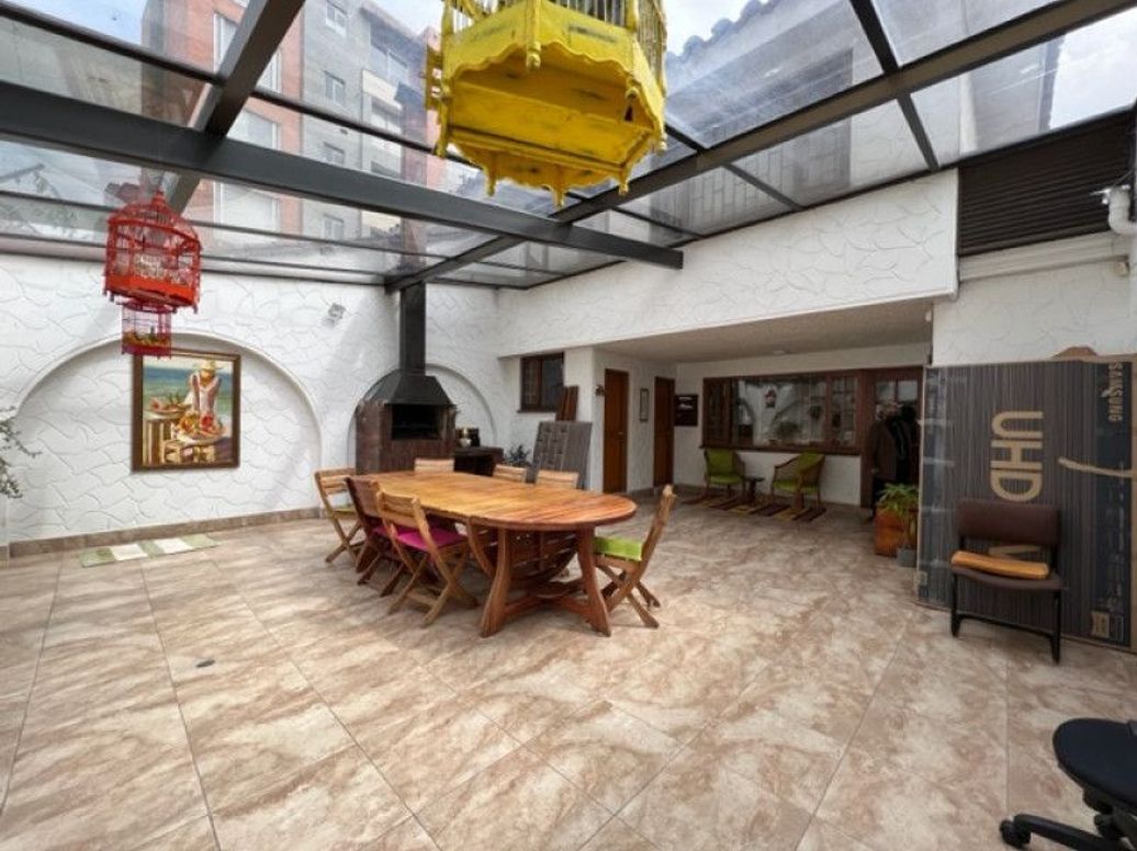 Casa de 3 alcobas en venta en Santa Barbara Occidental, Bogotá, 362 m² · foto 15 de 20