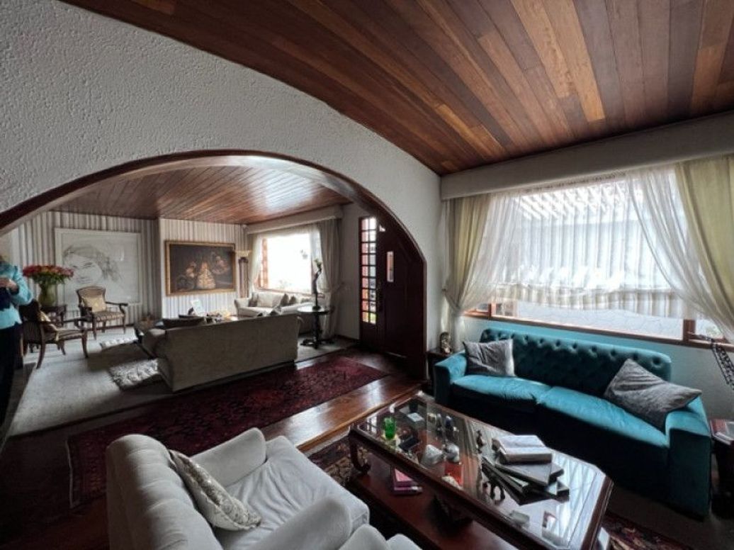 Casa de 3 alcobas en venta en Santa Barbara Occidental, Bogotá, 362 m² · foto 7 de 20