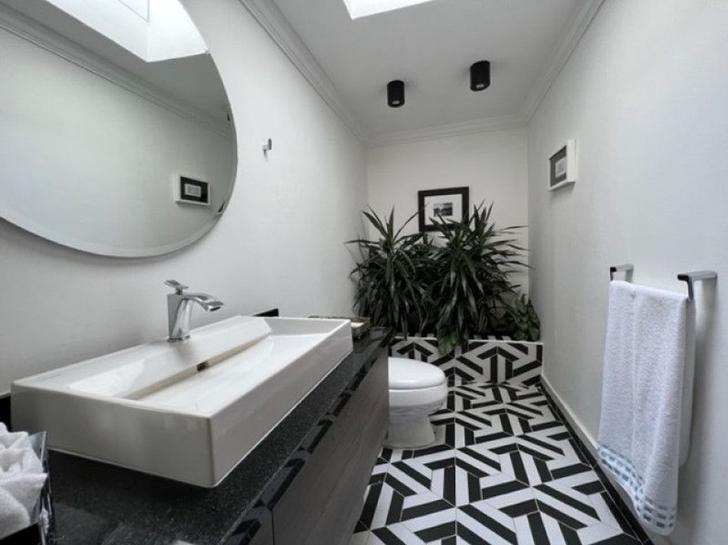 Casa de 3 alcobas en venta en Santa Barbara Occidental, Bogotá, 362 m² · foto 9 de 20