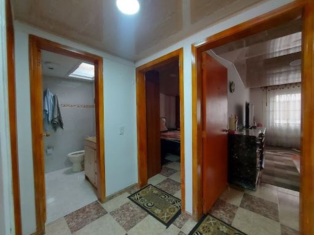 Casa de 3 alcobas en venta en El Rincón De Modelia, Bogotá, 270 m² · foto 11 de 20