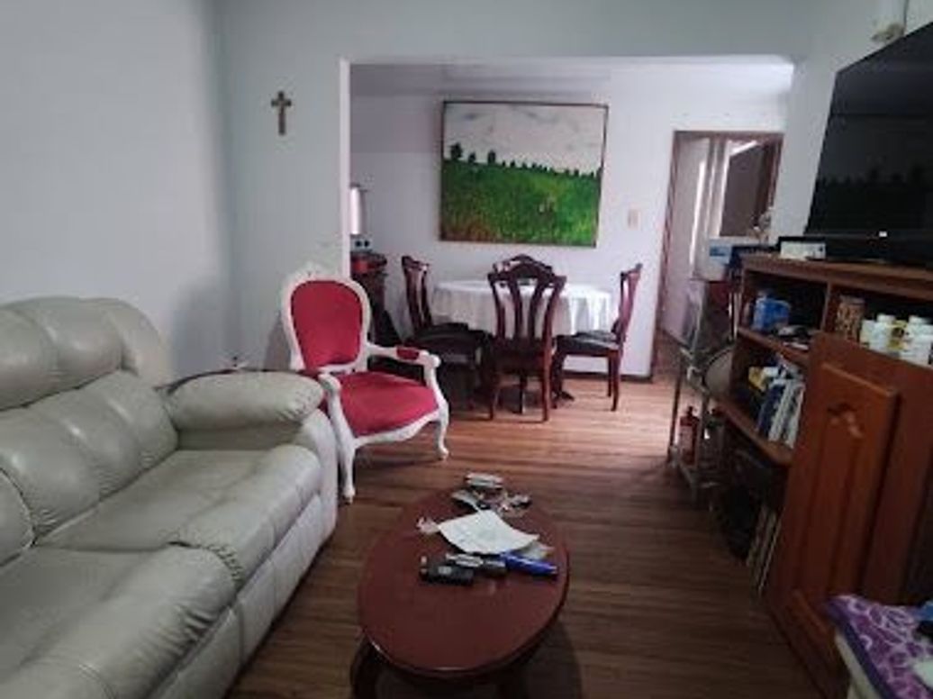 Casa de 9 alcobas en venta en Ciudad Montes, Bogotá, 300 m² · foto 6 de 20