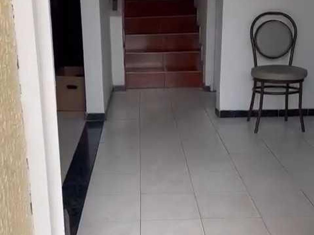 Casa de 3 alcobas en venta en Ciudad Villamayor Antigua, Bogotá, 98 m² · foto 7 de 20