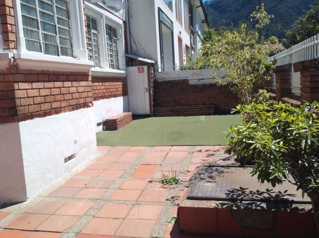 Casa en venta en Quinta Camacho, Bogotá · foto 3 de 15