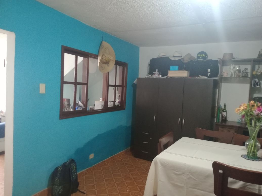 Casa de 4 alcobas en venta en San Vicente, Bogotá, 209 m² · foto 12 de 19