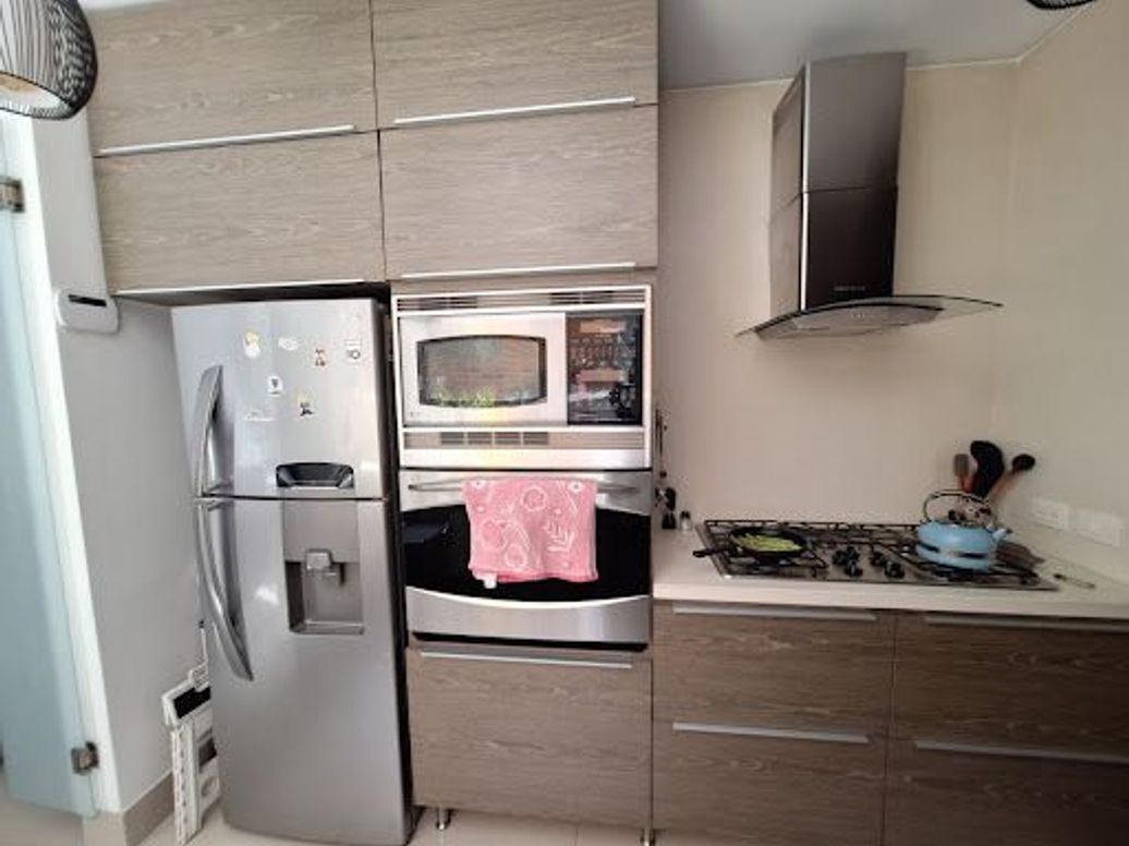 Apartamento de 2 alcobas en venta en Chico Oriental, Bogotá, 157 m² · foto 19 de 20