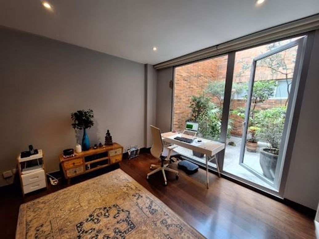 Apartamento de 2 alcobas en venta en Chico Oriental, Bogotá, 157 m² · foto 15 de 20