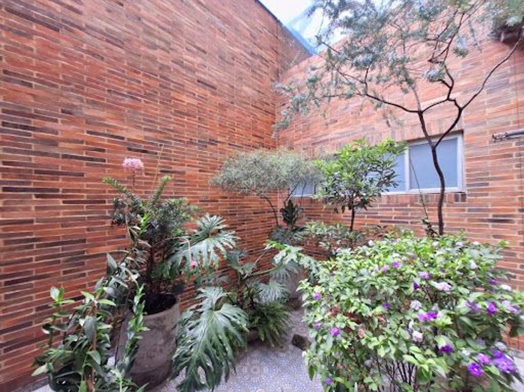 Apartamento de 2 alcobas en venta en Chico Oriental, Bogotá, 157 m² · foto 18 de 20