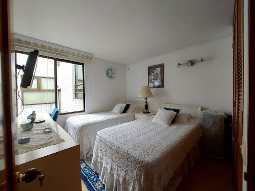 Apartamento de 3 alcobas en venta en Rincon Del Chicó, Bogotá, 112 m² · foto 15 de 20