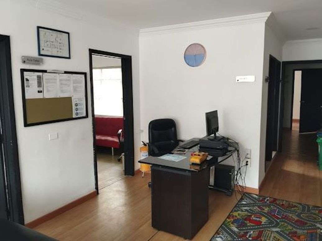 Casa de 6 alcobas en venta en Chapinero, Bogotá, 410 m² · foto 5 de 14