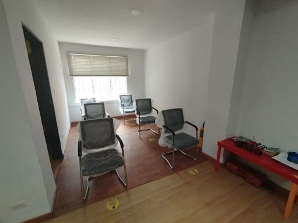 Casa de 6 alcobas en venta en Chapinero, Bogotá, 410 m² · foto 7 de 14