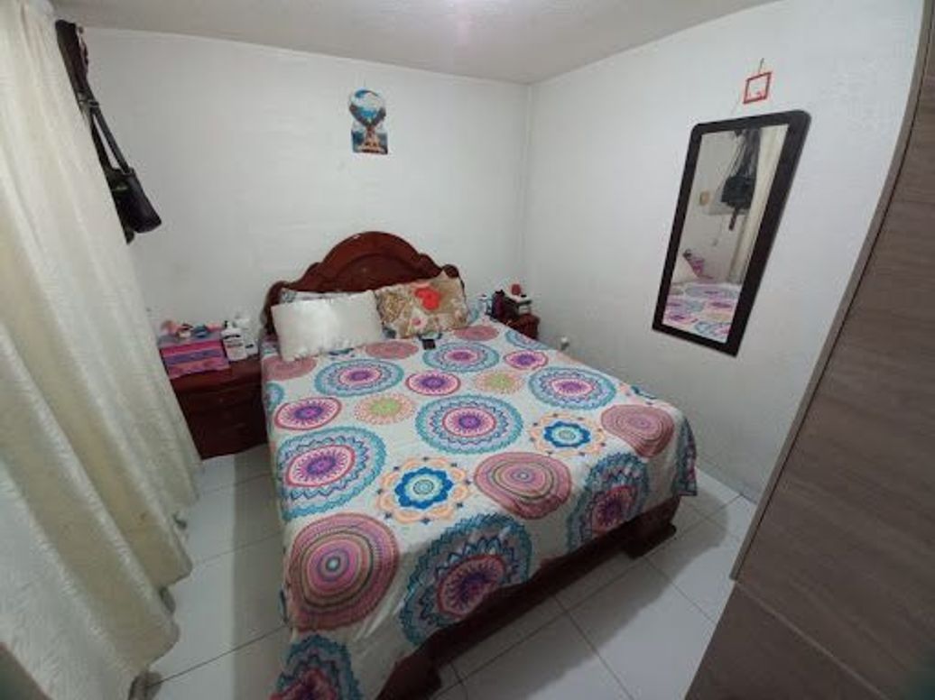 Casa de 7 alcobas en venta en Meissen, Bogotá, 336 m² · foto 3 de 20