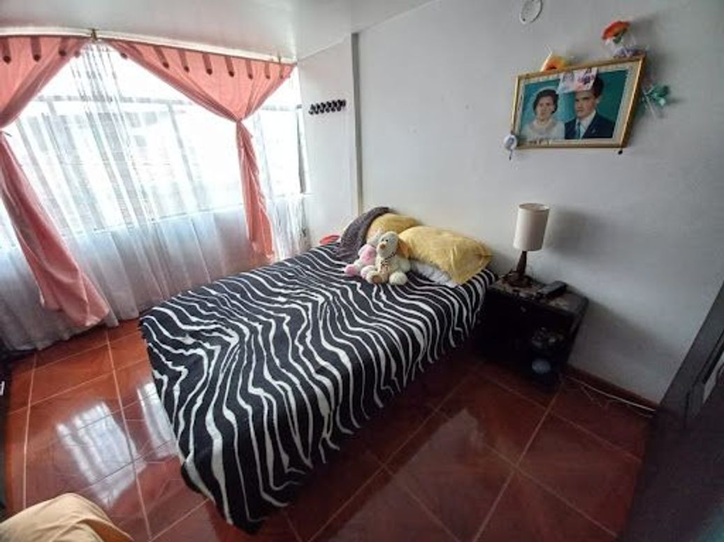 Casa de 7 alcobas en venta en Meissen, Bogotá, 336 m² · foto 14 de 20