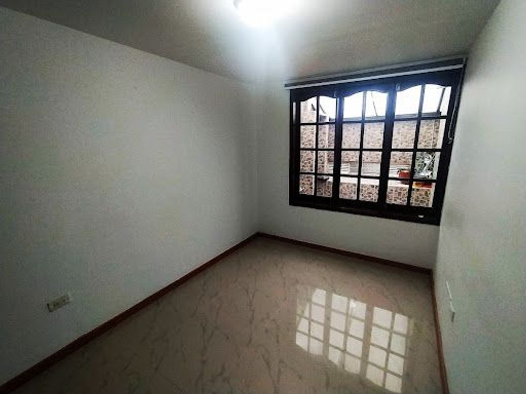 Apartamento de 4 alcobas en venta en El Contador, Bogotá, 138 m² · foto 12 de 20