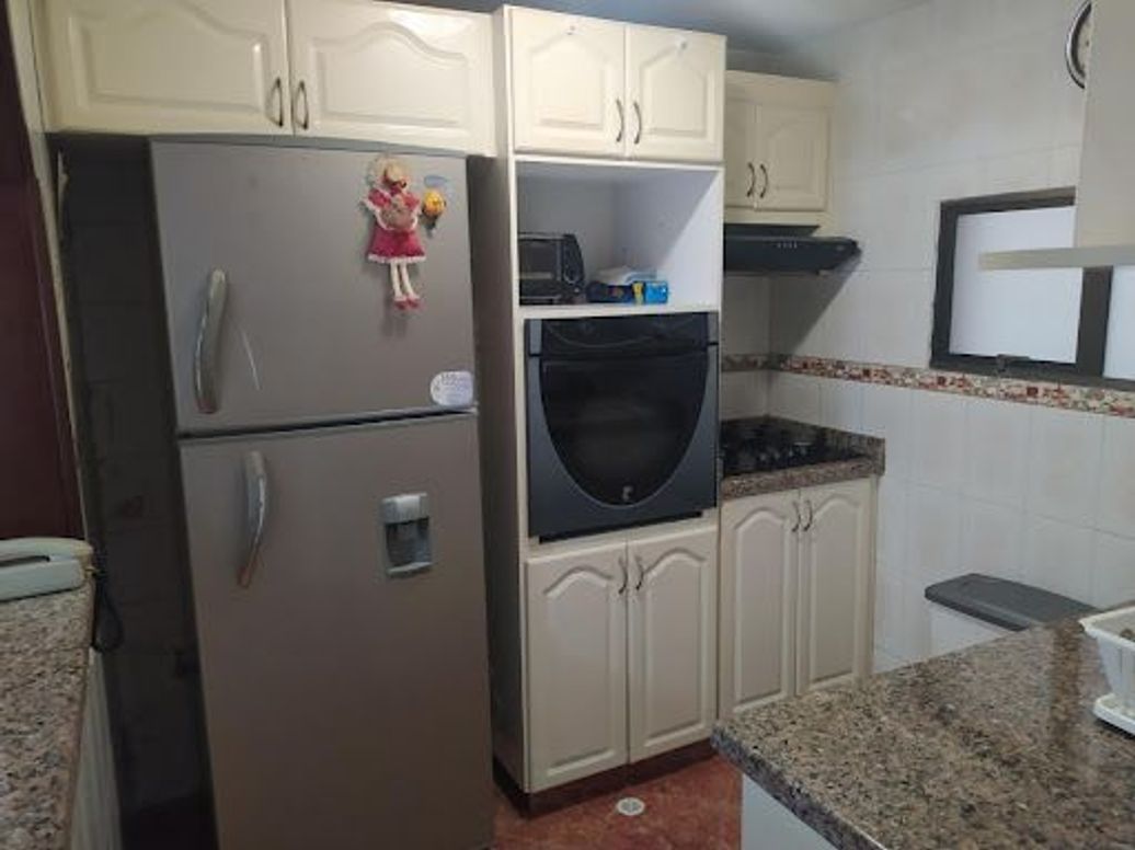 Apartamento de 4 alcobas en venta en El Contador, Bogotá, 138 m² · foto 14 de 20