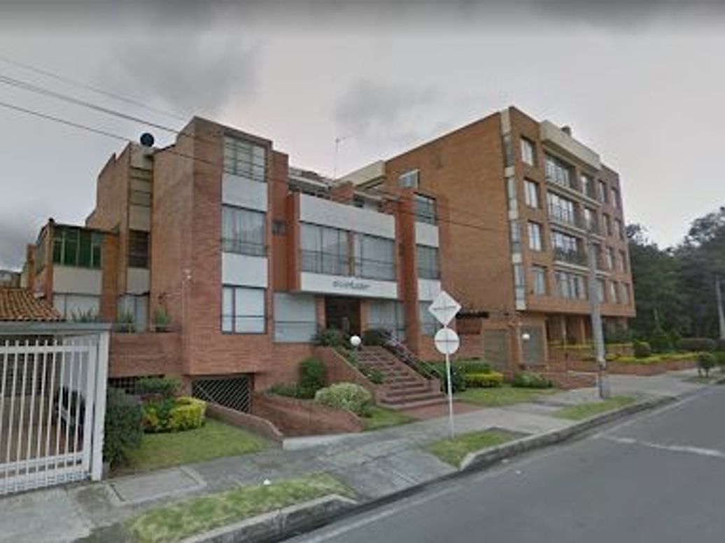 Apartamento de 4 alcobas en venta en El Contador, Bogotá, 138 m² · foto 2 de 20