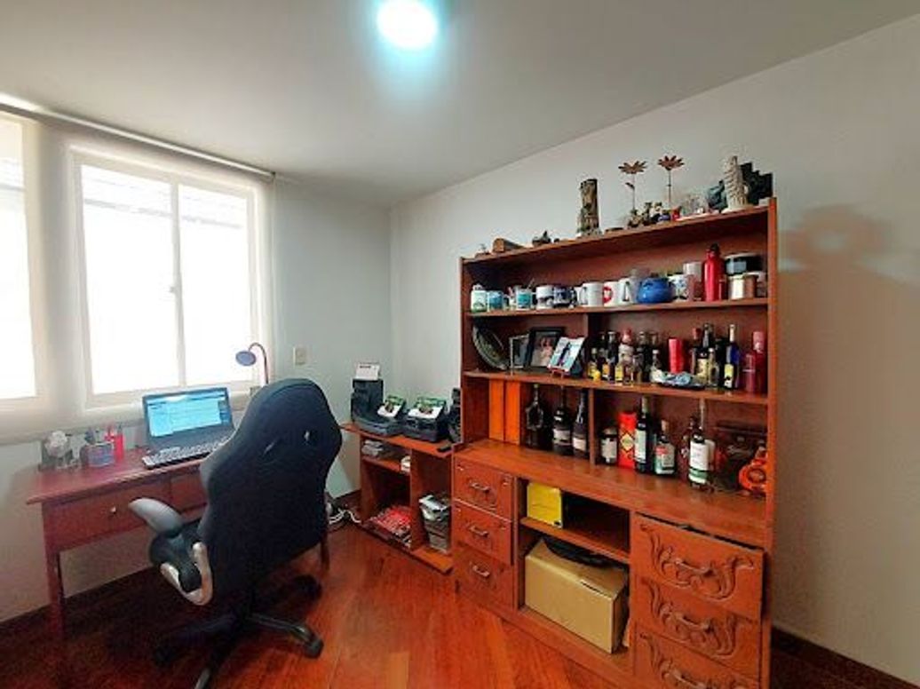 Apartamento de 2 alcobas en venta en Santa Paula, Bogotá, 126 m² · foto 17 de 20