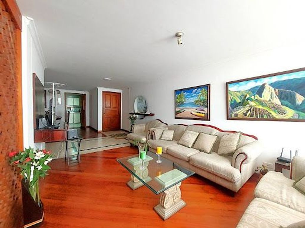 Apartamento de 2 alcobas en venta en Santa Paula, Bogotá, 126 m² · foto 5 de 20