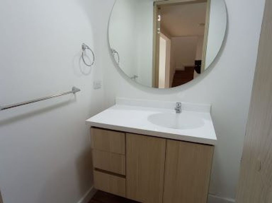 Casa de 3 alcobas en venta en Cedritos, Bogotá, 242 m² · foto 7 de 20