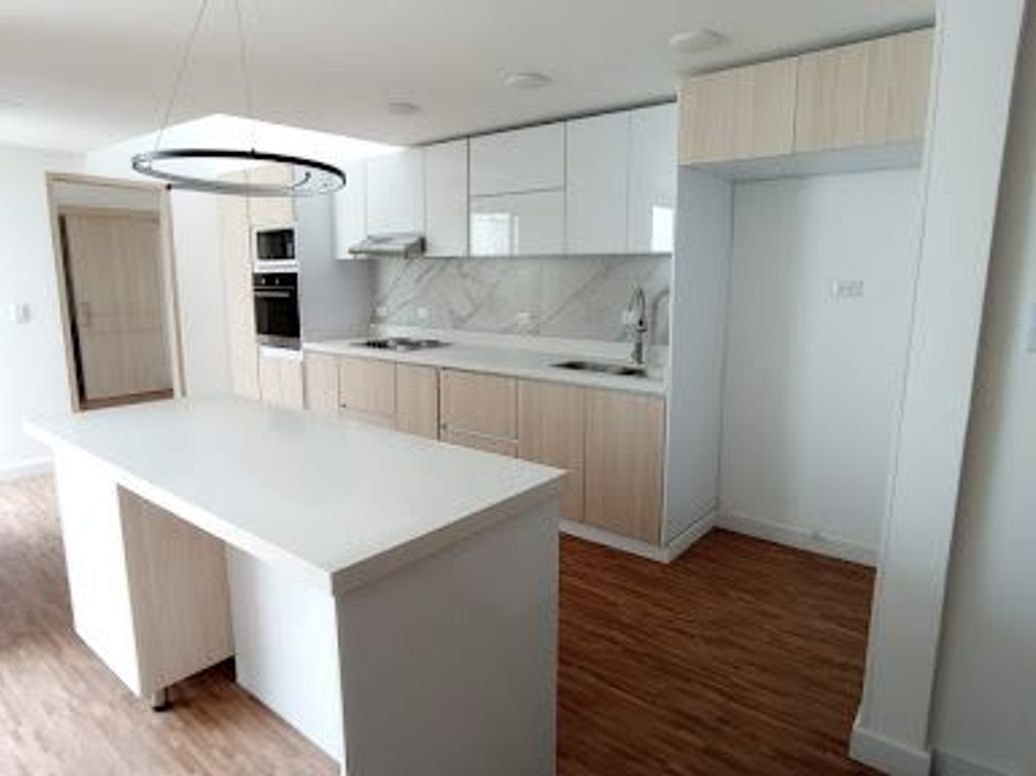 Casa de 3 alcobas en venta en Cedritos, Bogotá, 242 m² · foto 9 de 20